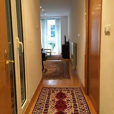 With 2 Bedrooms In Bilbau